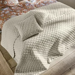 LOBERON Courtepointes Et Plaids|Plaids Et Quilts*Courtepointe Jolique