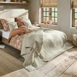 LOBERON Courtepointes Et Plaids|Plaids Et Quilts*Courtepointe Jolique
