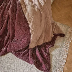 LOBERON Courtepointes Et Plaids|Plaids Et Quilts*Quilt Karivelle